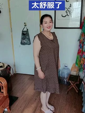 #每日分享 #喜欢就关注我吧 #谁穿谁好看 #优雅气质 从认识张姐开始!