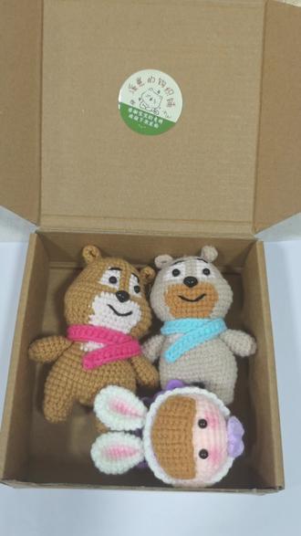 和粉丝宝宝互换礼物的一天#互换礼物 #毛线手工制作玩偶 #创作者中心 #创作灵感