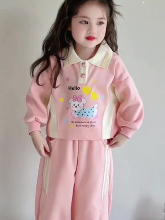 女儿所有的好看,都是妈妈蓄谋已久的精心搭配。