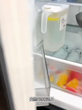 下班回家想立马喝一口冰水,就赶紧备上这个冰水壶,简直不要太方便#夏日特饮 #冰水壶 #大容量冰水壶 #清凉一夏