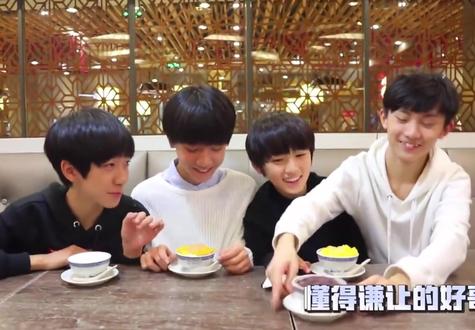 小甜食精会因为烤鸭没有酱难过,也会因为没吃到爆浆麻薯鸡蛋仔感到遗憾,但这种时候你永远是最谦让的,当时的你也才15岁 #马嘉祺