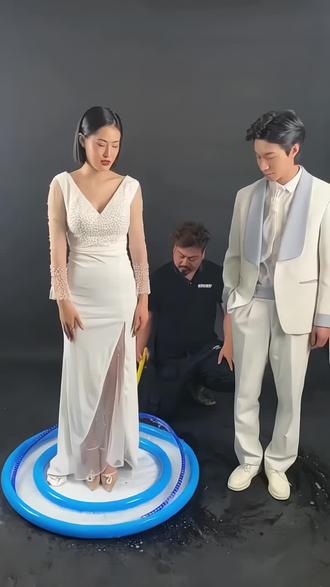 #你喜欢老师穿什么婚纱结婚打在评论区看看#婚纱 #老师要结婚啦#学生党