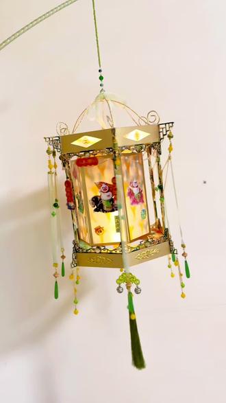 灯笼新的打开方式?蜜雪杯自制唐三彩走马灯!#蜜雪冰城唐三彩#灯笼手工 #新年灯笼 #中秋灯笼 #灯笼教程