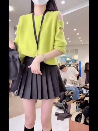 2025早秋新款洋气设计感百搭显瘦针织套头上衣LK2506531#简约大气 #时髦精#抖音小助手dou上热门 #美出高级感 #时尚穿搭