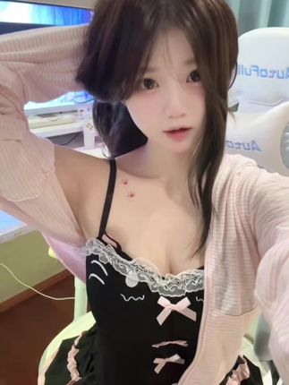 那些对我恶语相向的人 看见我的内心是只软乎乎的小猫 还会骂我吗(ᐥᐜᐥ)♡︎ᐝ