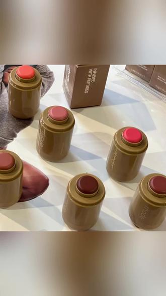 正品直发美国rhode海莉腮红棒膏新品hailey唇颊两用口袋胭脂piggy#rhode腮红棒 #唇颊两用腮红棒 #口袋胭脂 #平价腮红棒 #热门腮红棒