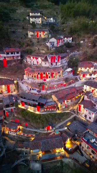 火遍全网松阳陈家铺古村,你们打卡了了吗?#旅行推荐官 #陈家铺#夜景很美 #古村落风景