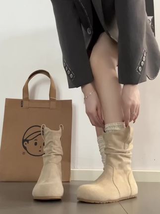 拜托好朋友 送我秋天第一双靴子#短靴#靴子分享
