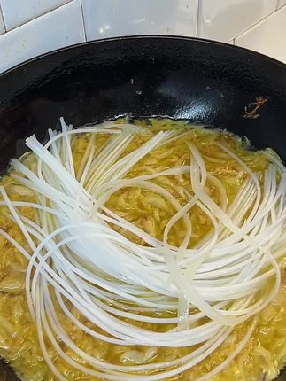 正宗六家子土豆粉条,手工制作,劲道爽滑,厂家直发#六家子土豆粉条#东北特产#粉条#美食分享