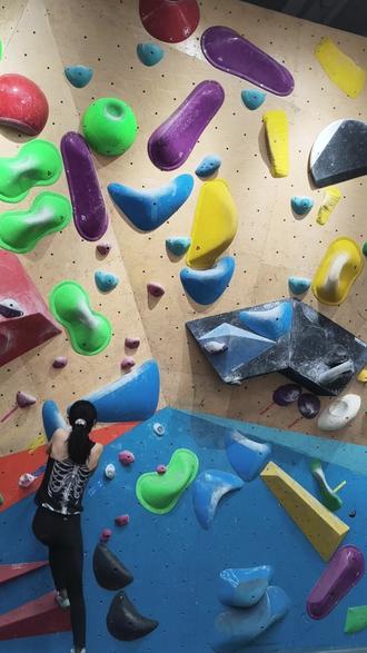 天天向上,恭喜恭喜#攀岩 #攀岩运动