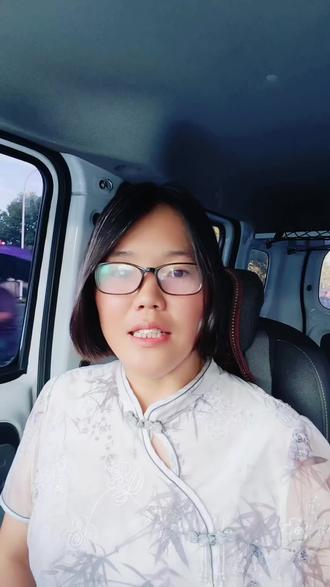 货拉拉微面线上注册不了,必须去线下,想跑微面的朋友可以试一下滴滴微面。价格还可以#滴滴微面 #货拉拉微面 #微面 #四轮小件 #司机日常