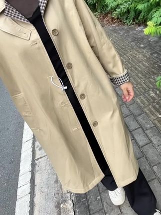 你不找我,我也不会找你,你对我冷淡,我就对你冷漠。宁愿错过,也不主动的人。泼出去的水,老子连盆都不要 #秋款穿搭 #风衣 #155小个子穿搭