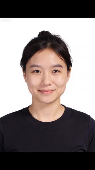 #醒图#醒图创作者 #修图前vs修图后 #p图教程年轻20岁的证件照,舍友都问我在哪里拍的? 教你用手机“偷换”入学证件照,教程已打包好,点收藏🌟跟着做,下次拍照前翻出来抄作业