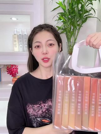 锦小妹面膜 ,姐妹推荐的,挖到宝了!29.9到手10盒补水面膜!想要皮肤好,面膜少不了,经常熬夜皮肤暗黄干燥缺水的宝子试试这个面膜,膜布轻薄服帖,敷完皮肤水嫩嫩的#护肤 #锦小妹