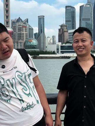 国庆快乐,旧地重游#延边刺客#国庆#搞笑#专治不开心神评论神回复