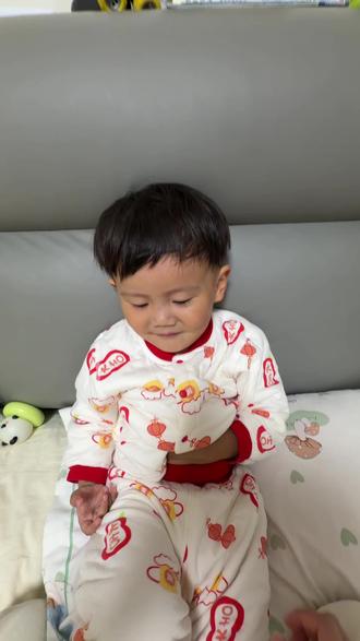 不理解但很配合#搞笑 #高品质童装 #亲子互动