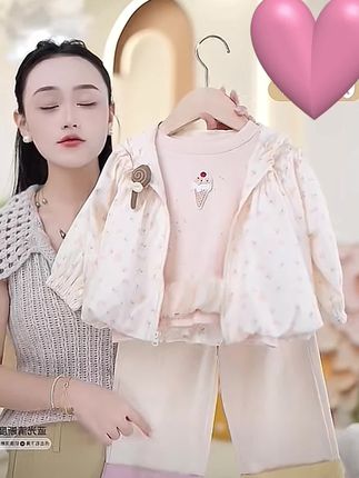 女童外套春秋款2025新款儿童洋气时髦上衣女宝公主秋装童装#女童套装#儿童套装#百搭套装#休闲套装#儿童套装