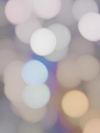 我说喝咖啡真好,你说真有钱,
你又喝咖啡!
所以你看,人和人的沟通有时候就是无效的!
快乐分享错了人就成了显摆!
难过分享错了人就成了矫情……
#人生领悟道理