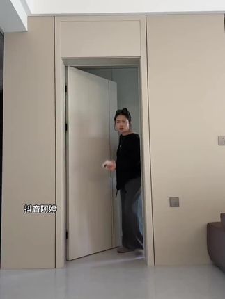孕妇秋冬慵懒风宽松一字肩卫衣休闲条纹裤时尚套装显瘦外穿拖地裤#穿搭#每日穿搭#显瘦穿搭#高级感穿搭#穿搭技巧