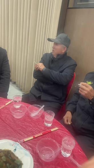 仵氏家族、祝三哥生日快乐、健康快乐#生日快乐