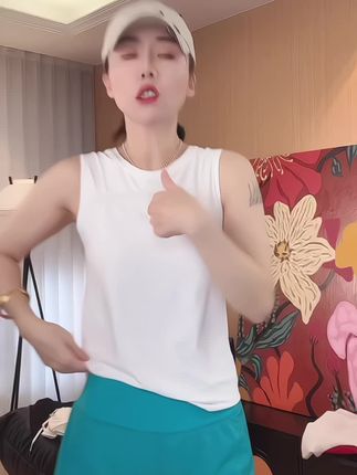 #夏季穿搭 #运动穿搭 #瑜伽服搭配 #健身女孩穿搭 #健身穿搭