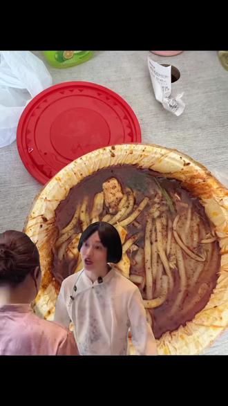 你提刘文祥干~啥~呀~~😣