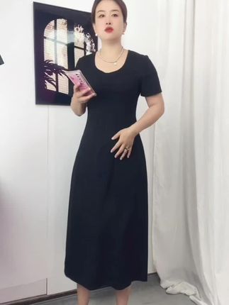 温婉大方衣服时尚宽松休闲慵懒风显瘦长款a字小黑裙外出洋气裙子#夏季穿搭 #高级感穿搭 #显高显瘦 #透气连衣裙子 #优雅气质