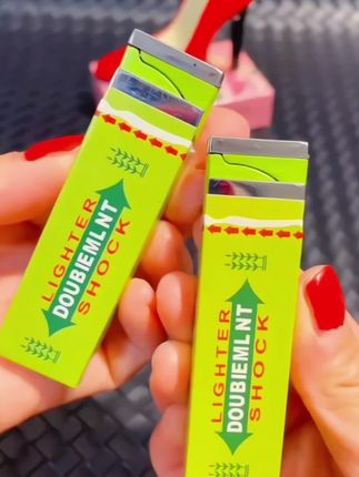 这个新款网红防风口香糖打火机 它是充气创意炫酷高颜值搞怪的 还是七夕节送男女友的礼物#打火机 #打火机与公主裙 #玩个很新的东西 #好物推荐🔥 @DOU+上热门