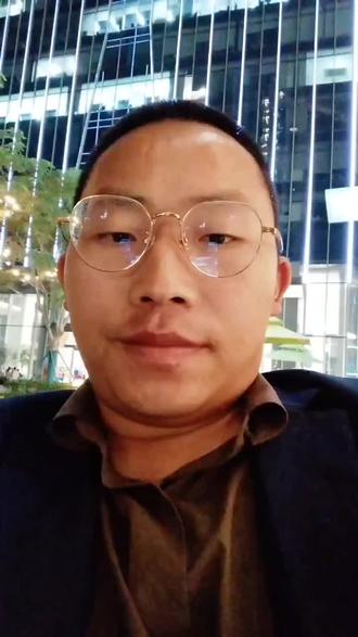 少年烤鸡,香过肯德基,胜过肯德基。@少年烤鸡(小陈) @陈长城