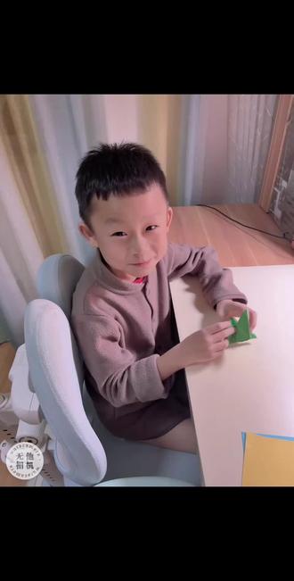 #手工折纸 小盆友教你折“小鸟🐦”