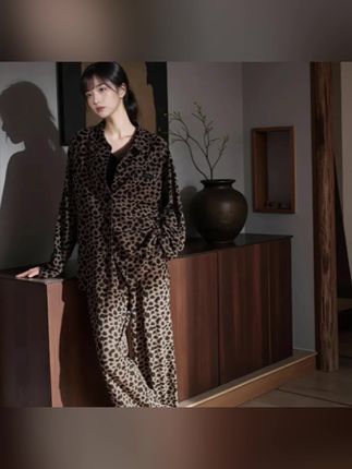 2025新款睡衣女春秋季复古豹纹印花长袖长裤轻奢高级感家居服套装#女睡衣家居服