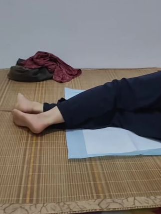 太省心了,护理老人不用那么累了! 之前在家照顾老人三天两头要洗床单,后天家里孩子从网上给买了这个护理垫,轻松多了,一片几毛钱,弄脏了就丢了换新,也不心疼#护理垫#一次性护理垫#成人必备#成人纸尿裤#护理垫推荐@DOU+小助手 @DOU+好生意