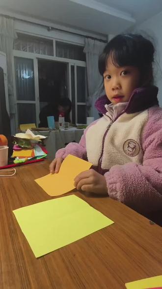 今天教大家折飞镖 #萌娃娃 #萌娃 #手工 #折纸 #折纸教程