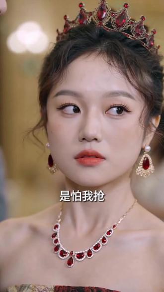 #AI霸总酒会争女主 #抖音ai创作 怎么办?有点上头😂我该怎么选,两个都要😎😎😎