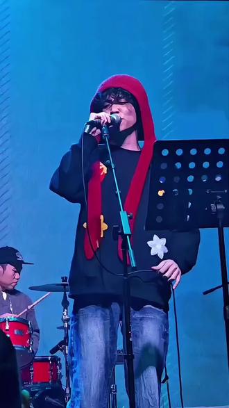 #怎么样 #陶喆 #哦啊啊 #歌曲分享
怎么样!!到底爱我还是擦!