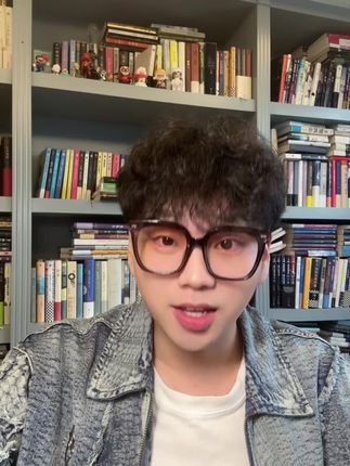 我最喜欢的眼镜,无度数的装饰眼镜哈#每日分享 #涨知识