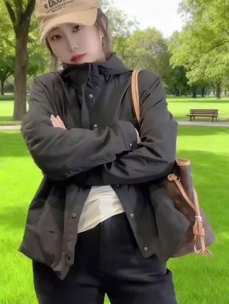 萱贝纯韩版时尚显瘦短款上衣女2025秋季新款潮流百搭连帽风衣外套