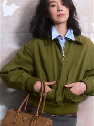董洁姐姐赞不绝口的沙琪玛!入口即化软糯香甜!上面还铺了满满一层的榄仁,榄仁是非常贵的,所以性价比也是很高了#零食推荐 #沙琪玛推荐 #低糖甜品 #好吃到停不下来 #大人孩子都爱吃