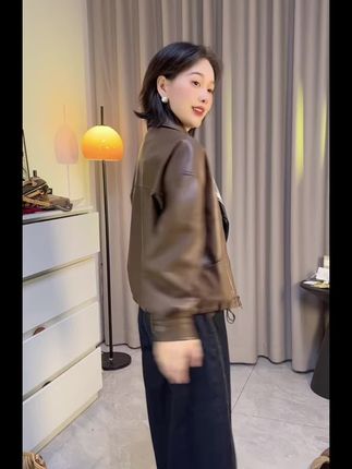 #皮衣外套