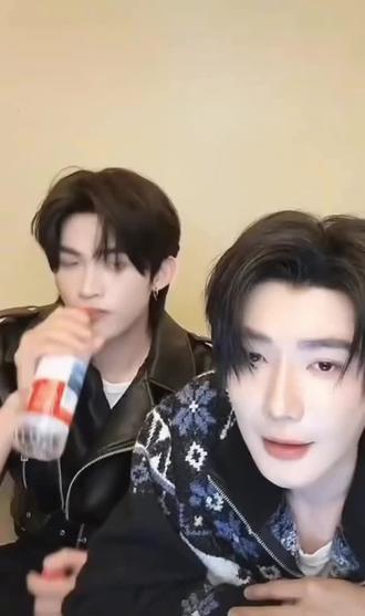 云旗大大咧咧的闯小货,郝熠燃小心翼翼闯大祸🤣🤣🤣