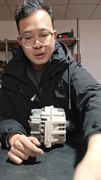 上汽大通D90发电机异响维修#发电机 #发电机维修 #发电机异响 #发电机不发电 #汽车保养与维修