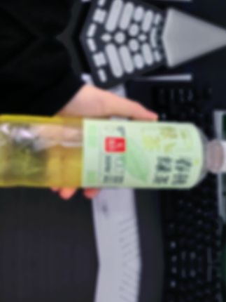 🔥统一春拂焙茶杀疯了!无糖+100%真茶萃取buff叠满✨,绿瓶鲜爽如春日新芽爆汁,棕瓶焙香似烤茶余韵绕喉🍵,上班吨吨炫/下午茶配甜点,无糖负担直接锁死!,#健康饮品 #好喝不贵 #强烈推荐 #抖音推广