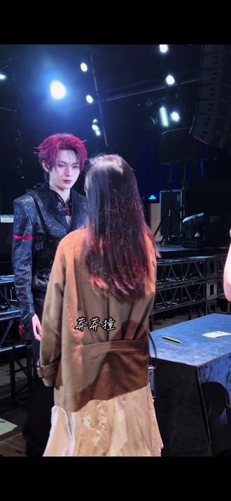 感到幸福的每个瞬间我都想放慢速度 @叶皓然也好燃(1.31广州巡演版) #叶皓然 #广州巡演 #追星女