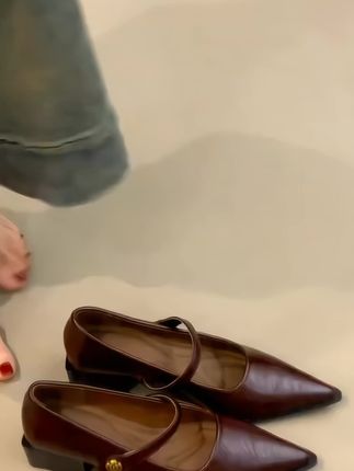 #百搭鞋子 #优雅气质 #简约大气 #上脚舒适 #穿出高级感