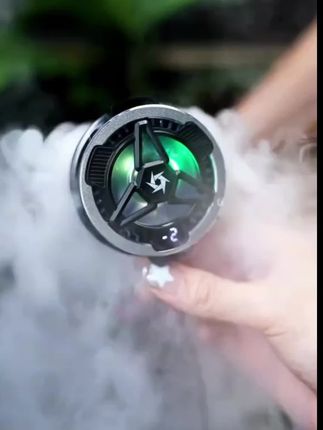 黑鯊5Pro磁吸背夹散热器半导体制冷直播游戏降温神器静音老中壹#手机散热器#充电#降温#清凉一夏 #磁吸散热器。夏天必备