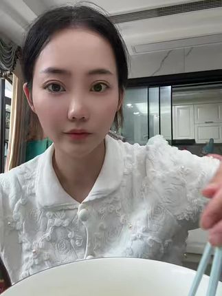 我家佳琪就好这口面和这个面酱#太好吃了 #强烈推荐 #好吃到停不下来