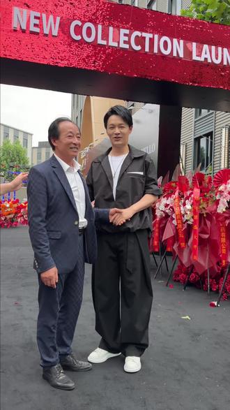 儿媳妇圆了我的明星梦,老蔡家能找到这么好的儿媳妇,真的应该更好的对待@李影5月28号早9点开业盛典