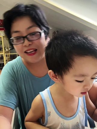 我们又来学拼音啦#萌宝 #人类幼崽 #育儿 #家有萌娃 @抖音小助手 @抖音创作小助手