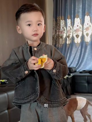 跟我俩叽叽歪歪的,爸先给你上一课!#儿子成长记 #刘凯歌 #刘是非凯歌
