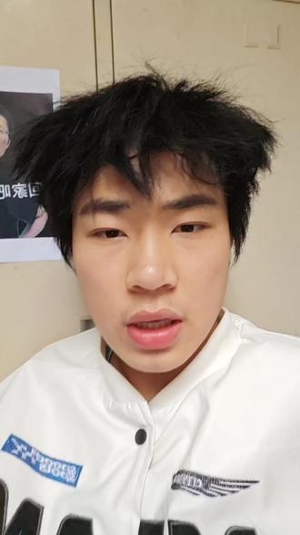 4级的段落匹配这么考,真拿他没办法!!!
#四级#四六级#大一新生 #英语四级